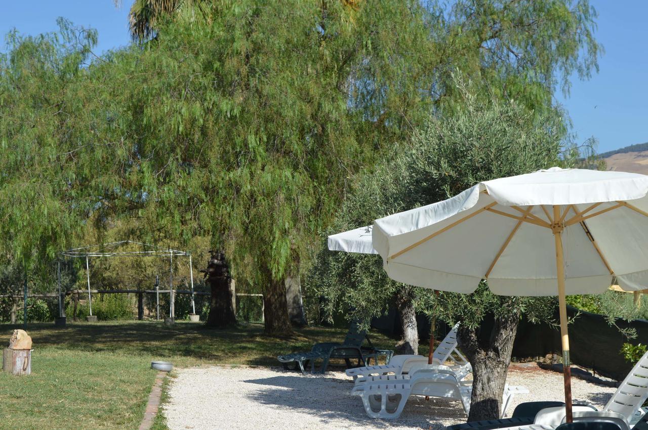 Regalbuto La Dolce Vita מראה חיצוני תמונה
